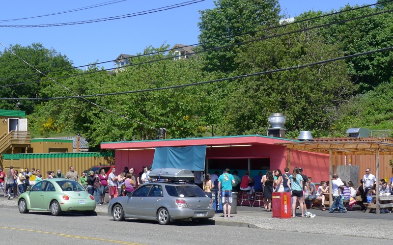 Paseo Caribbean Restaurant, home of AMAZING sandwiches (you can tell by the line)